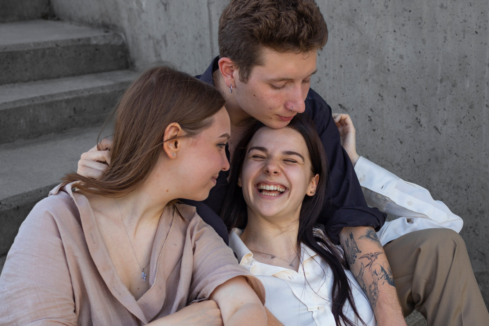 Power of Accessories in Transforming Outfits