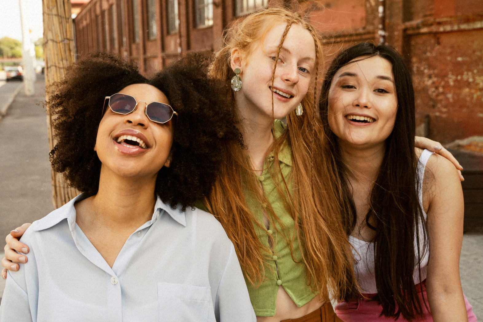 An Art of Layering Jewelry for a Chic Look